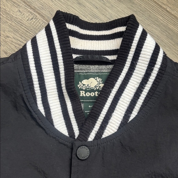 Roots | Black Varsity Jacket With White Striped Collar and Cuff Size Small - Picture 5 of 14
